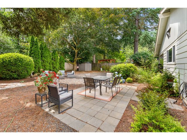 10250 Sw BRYTON Ct, Wilsonville, OR 97070