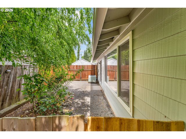 10250 Sw BRYTON Ct, Wilsonville, OR 97070