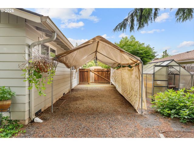 10250 Sw BRYTON Ct, Wilsonville, OR 97070