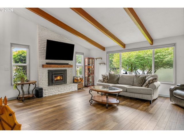 10250 Sw BRYTON Ct, Wilsonville, OR 97070