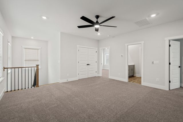 812 Hillock Trace, Lebanon, TN 37087