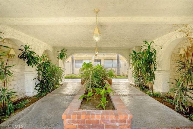 521 E Lomita Avenue 207, Glendale, CA 91205