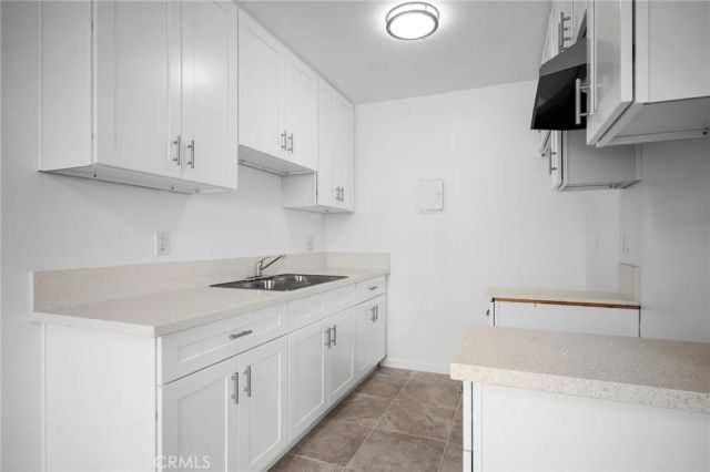 521 E Lomita Avenue 207, Glendale, CA 91205