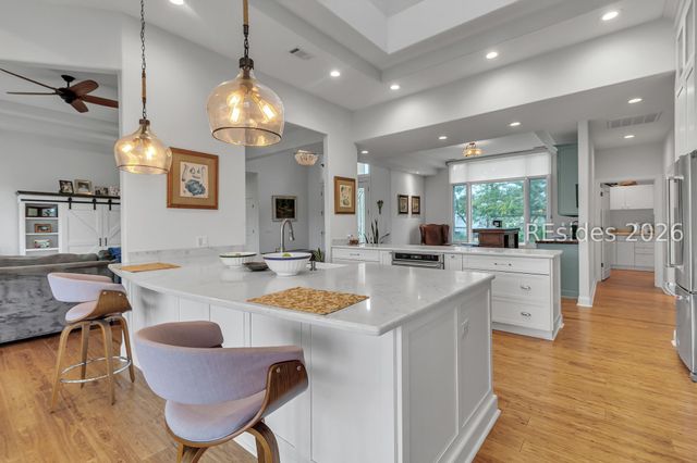 24 Tabby Rd, Hilton Head Island, SC 29928