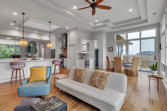 24 Tabby Rd, Hilton Head Island, SC 29928