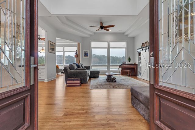 24 Tabby Rd, Hilton Head Island, SC 29928