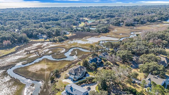 24 Tabby Rd, Hilton Head Island, SC 29928