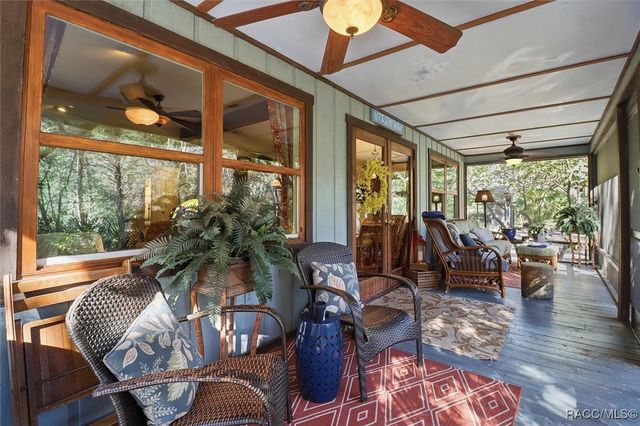 398 S Winterset Avenue, Crystal River, FL 34429