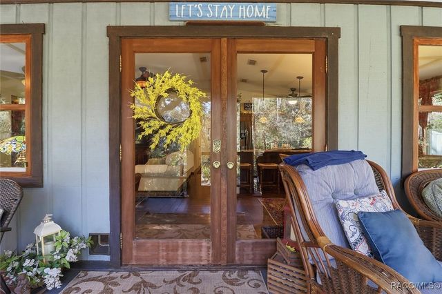 398 S Winterset Avenue, Crystal River, FL 34429