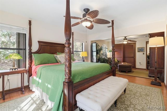 398 S Winterset Avenue, Crystal River, FL 34429