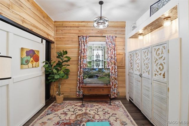 398 S Winterset Avenue, Crystal River, FL 34429