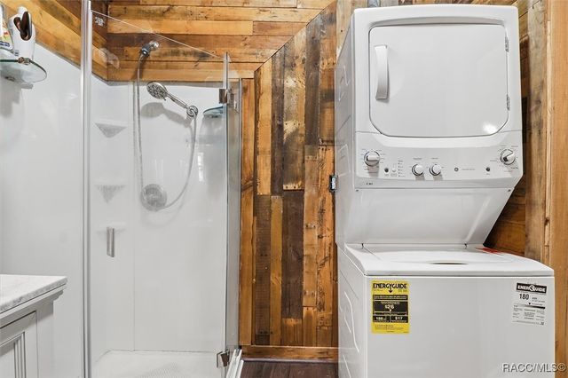 398 S Winterset Avenue, Crystal River, FL 34429