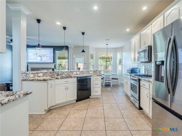 125 Sweet Gum, Kyle, TX 78640