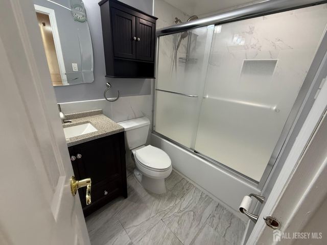 1302 Edison Glen Terrace, Edison, NJ 08837