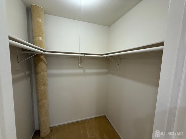 1302 Edison Glen Terrace, Edison, NJ 08837