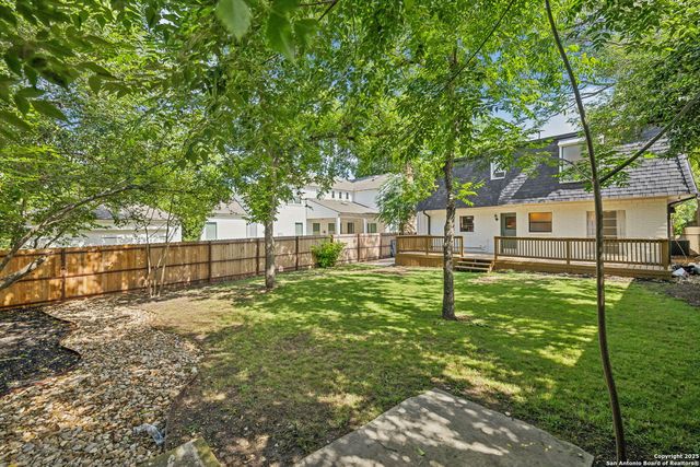 116 College, Alamo Heights, TX 78209