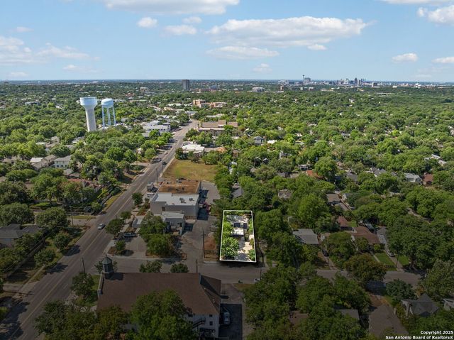 116 College, Alamo Heights, TX 78209