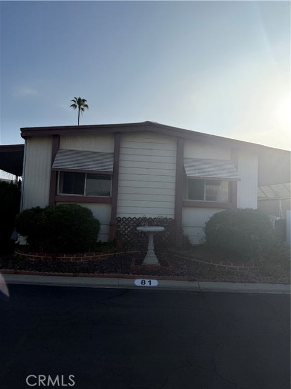 9391 California Ave 81, Riverside, CA 92503