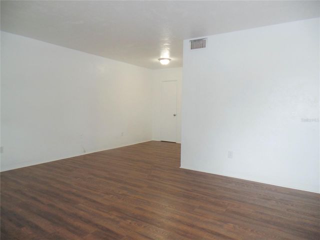 1260 70TH STREET N 3, St Petersburg, FL 33710