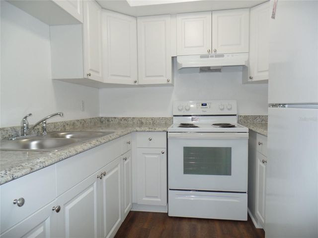 1260 70TH STREET N 3, St Petersburg, FL 33710