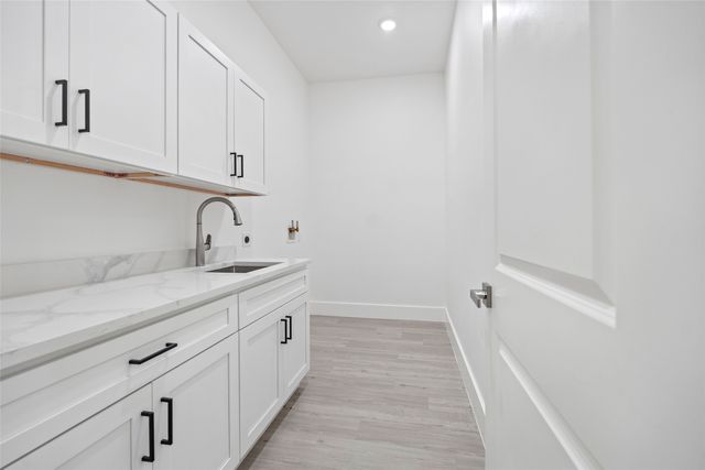 7611 Awadi Court, Arlington, TX 76001