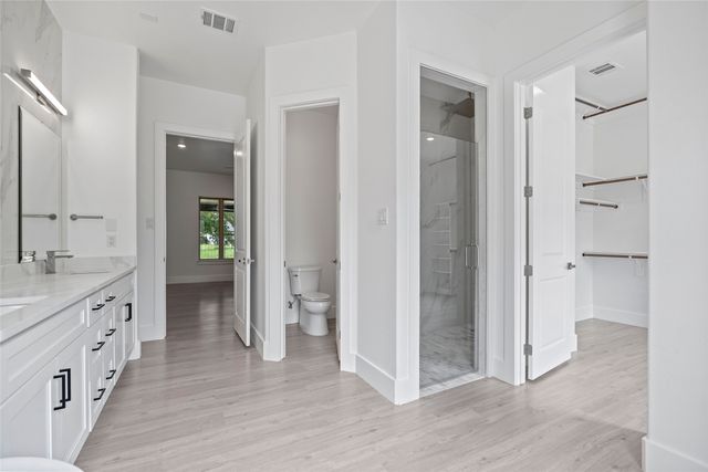 7611 Awadi Court, Arlington, TX 76001