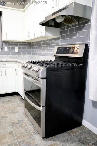 3915 Augusta Street, Flint, MI 48532