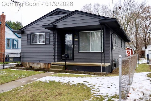 3915 Augusta Street, Flint, MI 48532