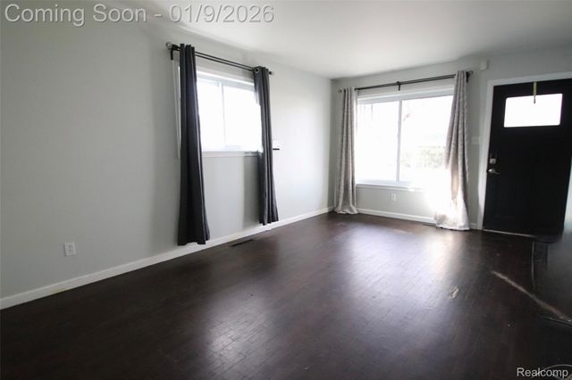 3915 Augusta Street, Flint, MI 48532