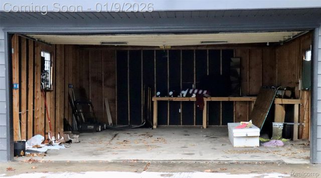 3915 Augusta Street, Flint, MI 48532