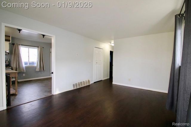 3915 Augusta Street, Flint, MI 48532