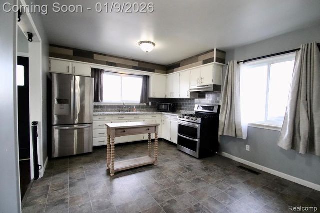 3915 Augusta Street, Flint, MI 48532