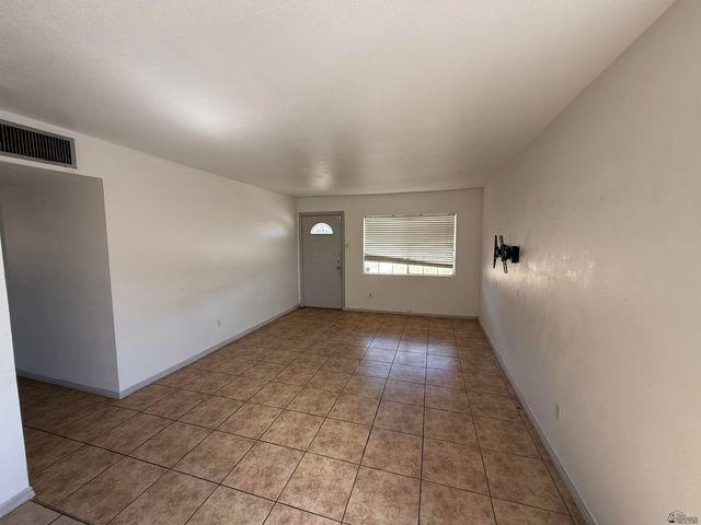 3128 S Ivy Ln, Yuma, AZ 85364