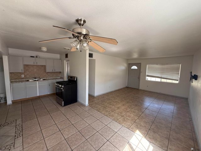 3128 S Ivy Ln, Yuma, AZ 85364
