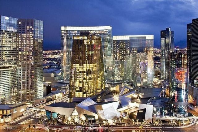 2600 West Harmon Avenue 22039, Las Vegas, NV 89158