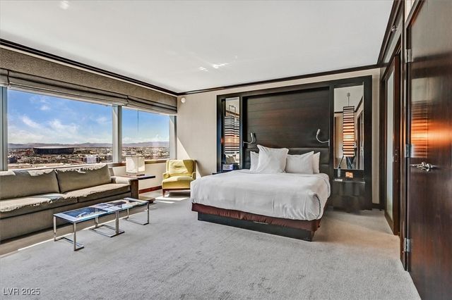 2600 West Harmon Avenue 22039, Las Vegas, NV 89158