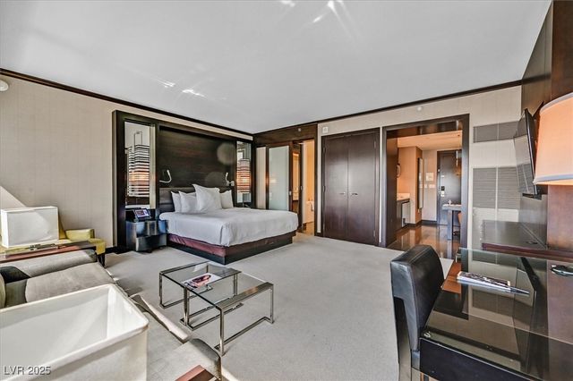 2600 West Harmon Avenue 22039, Las Vegas, NV 89158