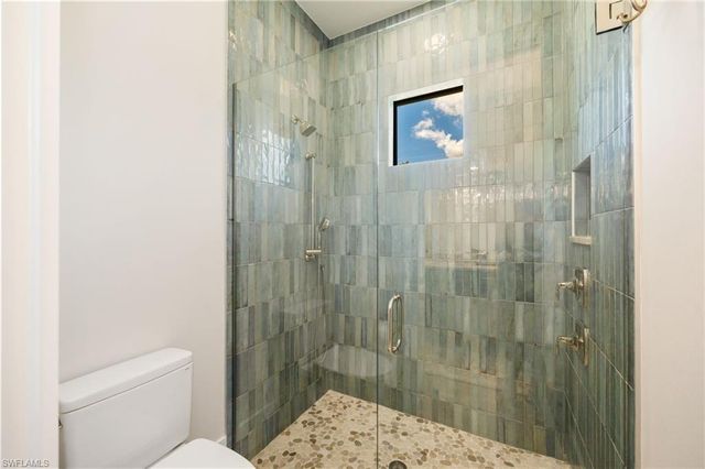 9679 Moonflower CT, Naples, FL 34114