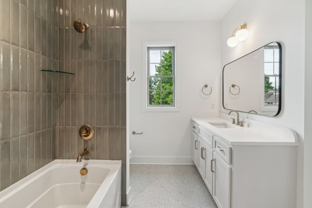 2410 Horn Springs, Lebanon, TN 37087