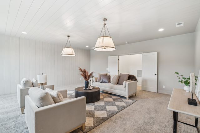 2410 Horn Springs, Lebanon, TN 37087