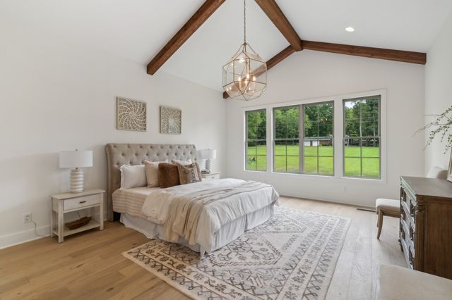 2410 Horn Springs, Lebanon, TN 37087