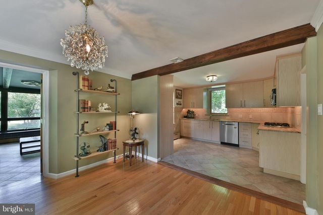 495 BYBERRY RD, Huntingdon Valley, PA 19006