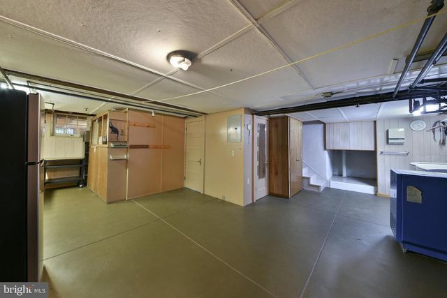 495 BYBERRY RD, Huntingdon Valley, PA 19006