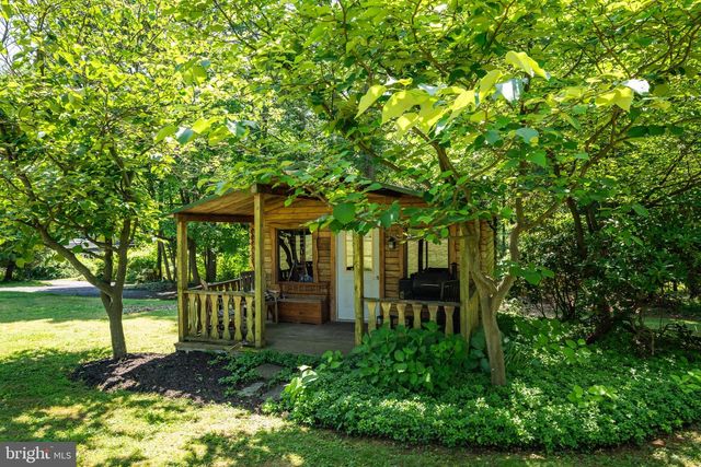 495 BYBERRY RD, Huntingdon Valley, PA 19006