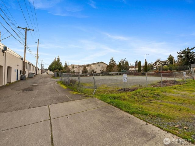 3401 Broadway Avenue, Everett, WA 98201