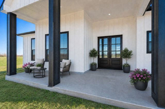 519 Chuckwagon Trail, Angleton, TX 77515