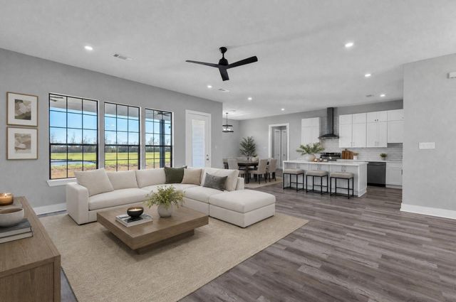 519 Chuckwagon Trail, Angleton, TX 77515