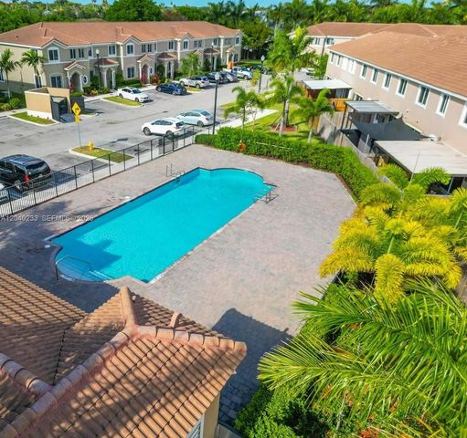 1019 SE 24th Terrace, Homestead, FL 33035