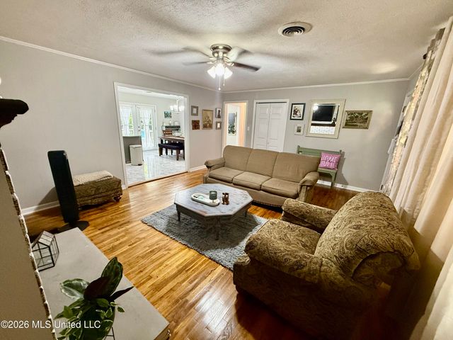 117 Lewis Street, Richland, MS 39218