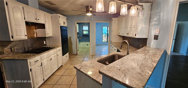 2550 Meadow lake Drive, Abilene, TX 79606